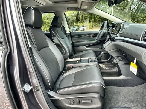 New 2026 Honda Odyssey Elite image 14