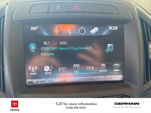 Used 2016 Buick Regal image 17