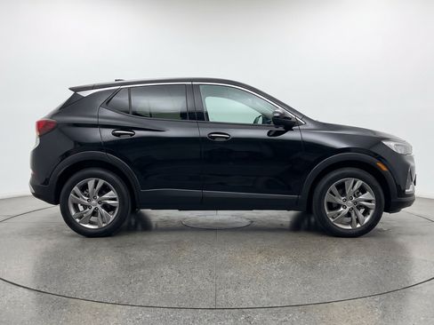 Used 2025 Buick Encore GX Preferred AWD/4WD image 11