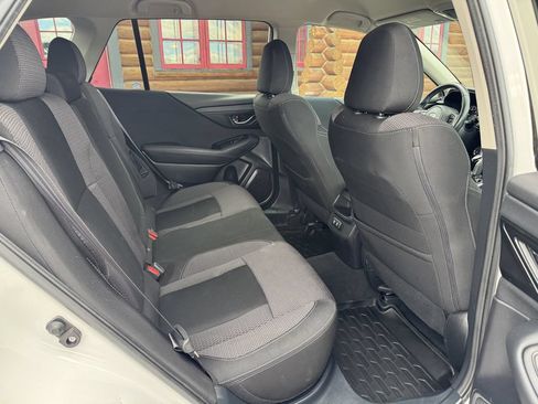 Used 2021 Subaru Outback Premium AWD/4WD image 10