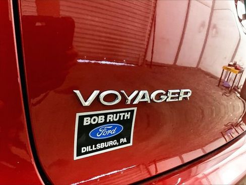 Used 2026 Chrysler Voyager LX FWD image 13