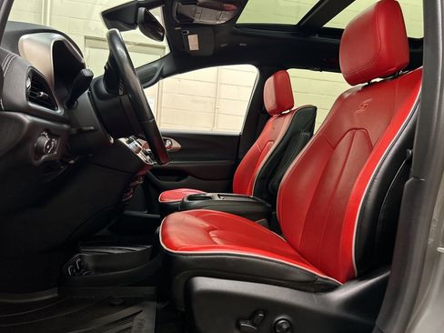 Used 2020 Chrysler Pacifica Limited w/ Quick Order Package 27H Red S image 7