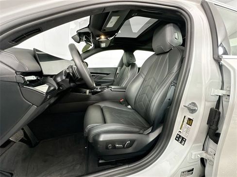 Used 2025 BMW 530i xDrive 530i xDrive image 4