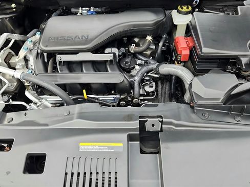 Used 2022 Nissan Rogue Sport SL w/ Premium Package FWD image 31