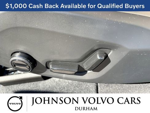 New 2026 Volvo XC90 T8 Plus w/ Protection Package Premier AWD/4WD image 14