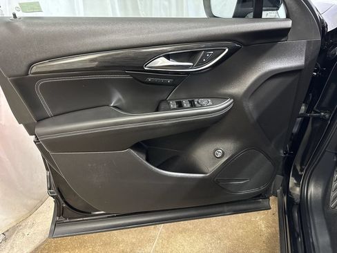 Used 2023 Buick Envision Essence AWD/4WD image 21
