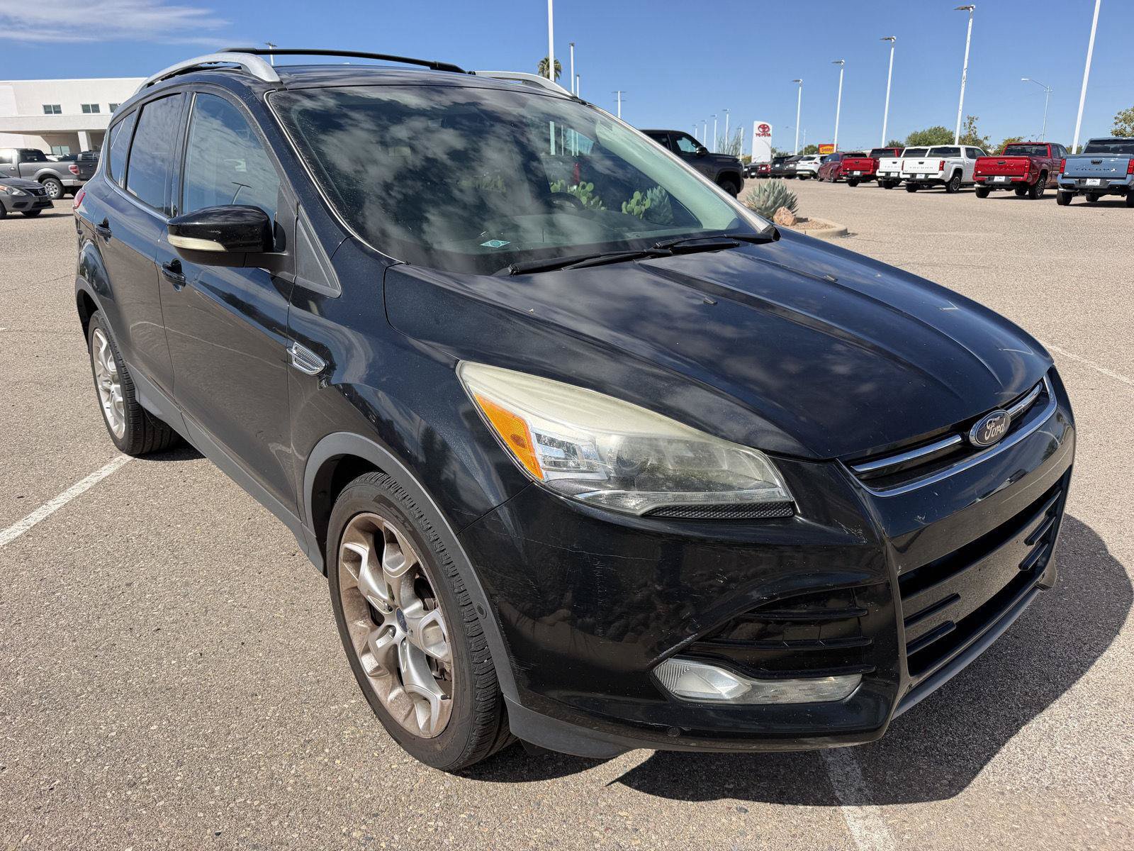 Used 2014 Ford Escape Titanium w/ Equipment Group 401A FWD image 7