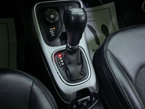 Used 2019 Jeep Compass Latitude w/ Popular Equipment Group image 24