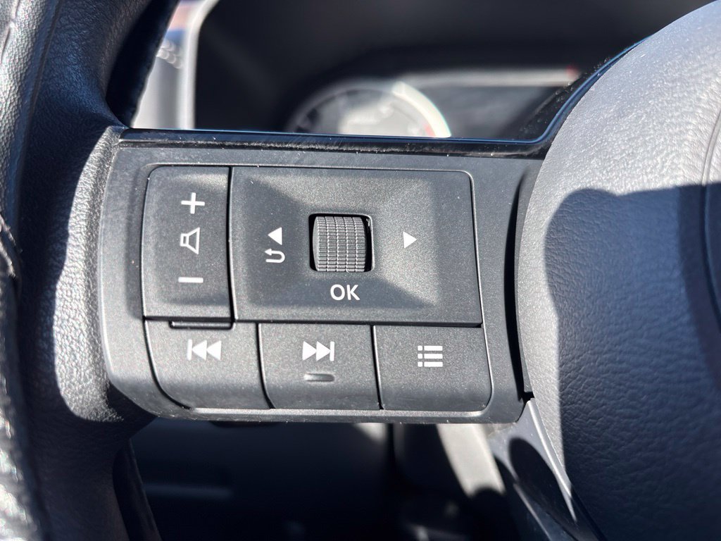 Certified 2023 Nissan Rogue SV AWD/4WD image 21