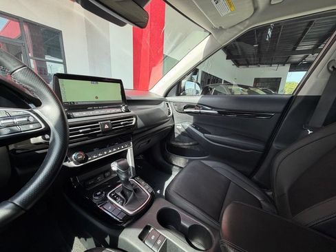 Used 2022 Kia Seltos SX AWD/4WD image 31