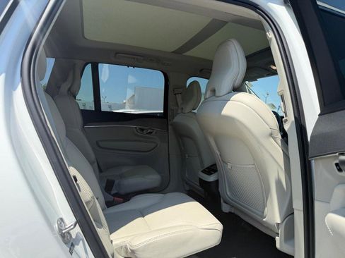 Certified 2024 Volvo XC90 B6 Ultimate w/ Protection Package Premier AWD/4WD image 11