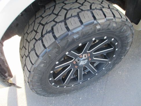 Used 2018 Ford F150 Lariat image 12