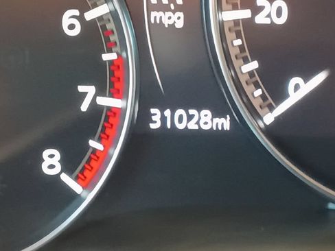 Used 2025 MAZDA CX-30 AWD 2.5 S w/ Preferred Package image 2