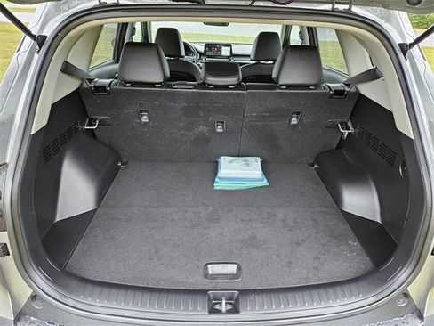 Used 2022 Kia Seltos EX image 13