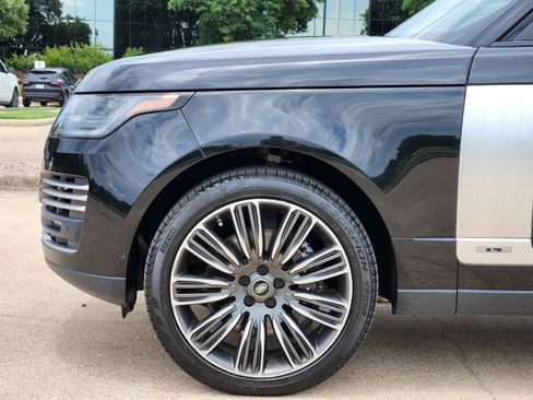 Used 2019 Land Rover Range Rover Long Wheelbase Autobiography AWD/4WD image 8