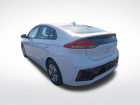 Used 2018 Hyundai Ioniq Blue image 3