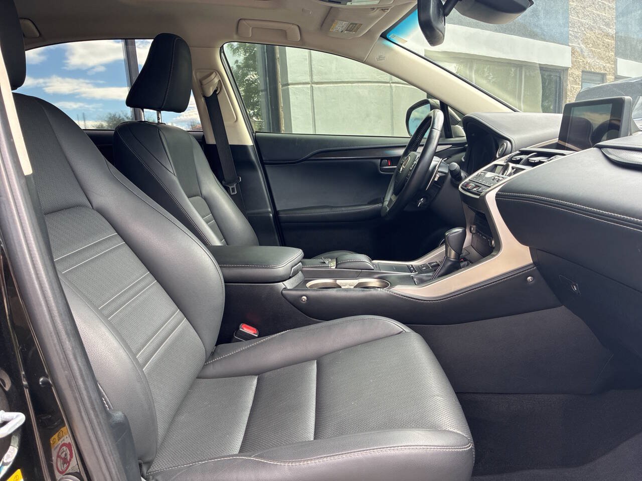 Used 2018 Lexus NX 300 FWD w/ Comfort Package image 13