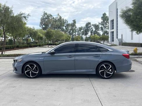 Used 2022 Honda Accord Sport image 6