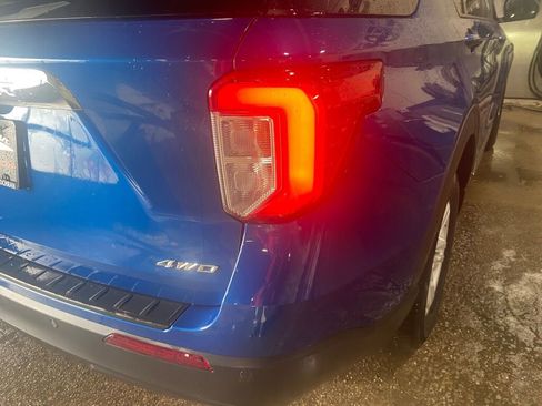 Used 2023 Ford Explorer XLT image 20