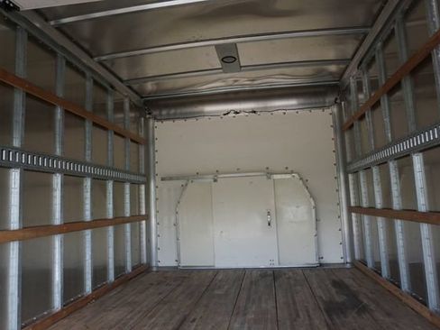 Certified 2024 Ford E-350 and Econoline 350 Super Duty w/ Power Windows & Locks Group RWD image 22