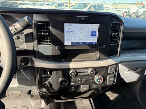 New 2026 Ford F550 4x4 Supercab Super Duty image 9