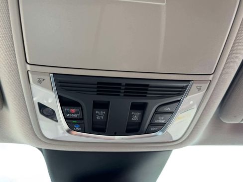 Used 2023 Acura MDX SH-AWD w/ Technology Package image 28