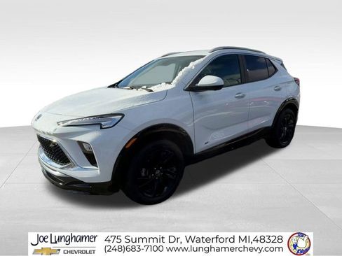 Certified 2025 Buick Encore GX Sport Touring w/ Advanced Technology Package image 4