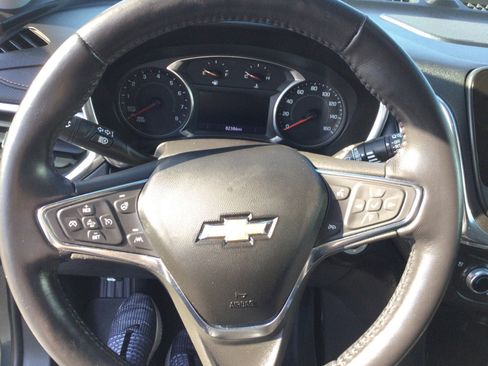 Used 2019 Chevrolet Equinox Premier FWD image 16