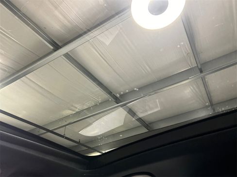 Used 2023 Mercedes-Benz GLE 350 4MATIC image 26