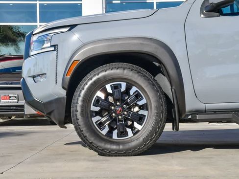 Used 2023 Nissan Frontier Pro-X w/ Tow Package image 10