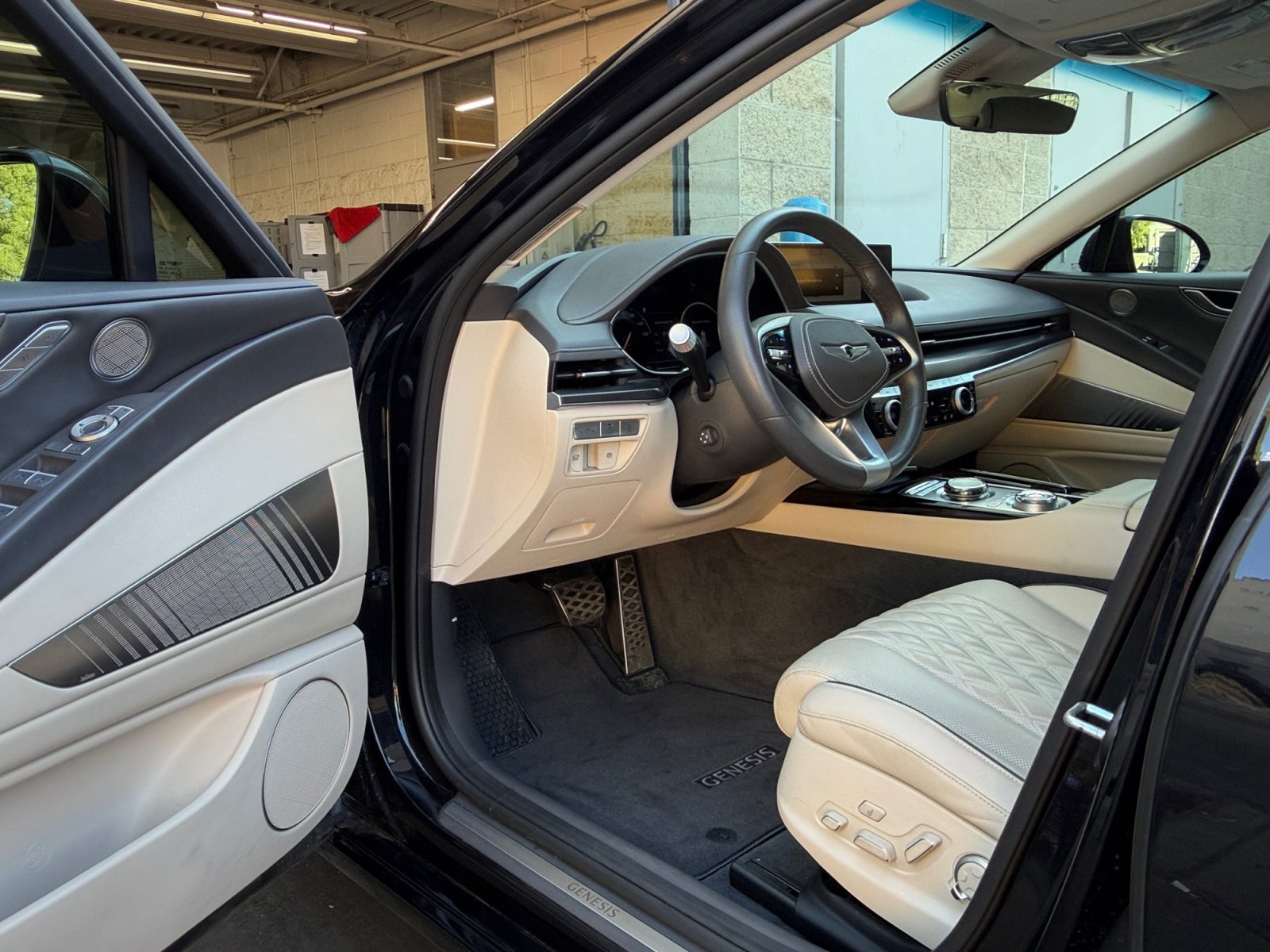 Used 2023 Genesis G80 2.5T w/ Sport Prestige Package AWD/4WD image 10