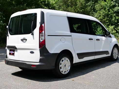 Used 2015 Ford Transit Connect XL FWD image 21