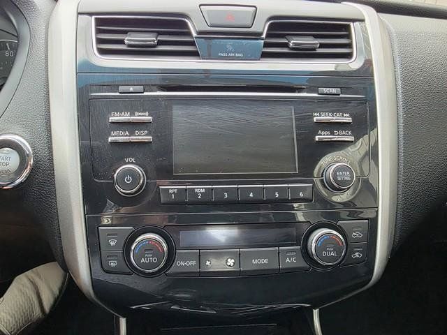 Used 2014 Nissan Altima 2.5 SV FWD image 17