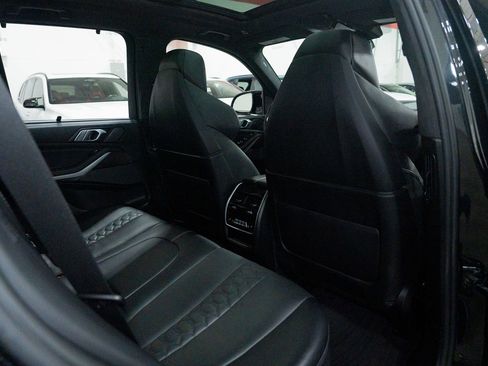 Used 2022 BMW X5 M w/ Executive Package image 36
