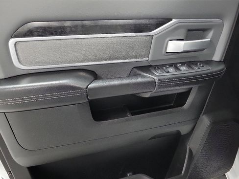 Used 2022 RAM 2500 Big Horn image 14