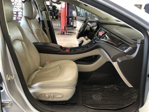 Used 2017 Buick LaCrosse Essence image 17