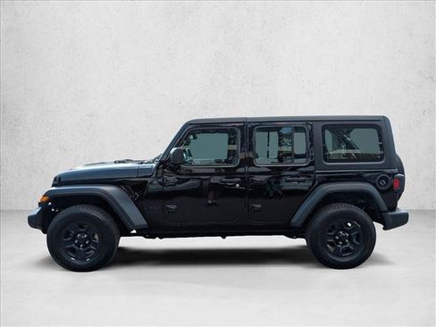 Used 2024 Jeep Wrangler Unlimited Sport AWD/4WD image 9
