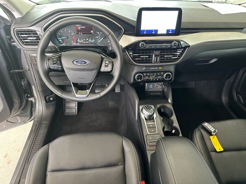 Certified 2022 Ford Escape SEL image 27