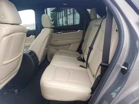 Used 2019 Cadillac XT5 Luxury AWD/4WD image 13