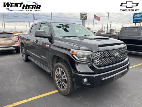 Used 2020 Toyota Tundra image 1