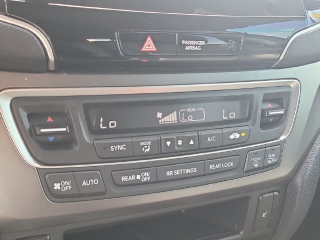 Used 2022 Honda Pilot Special Edition image 27