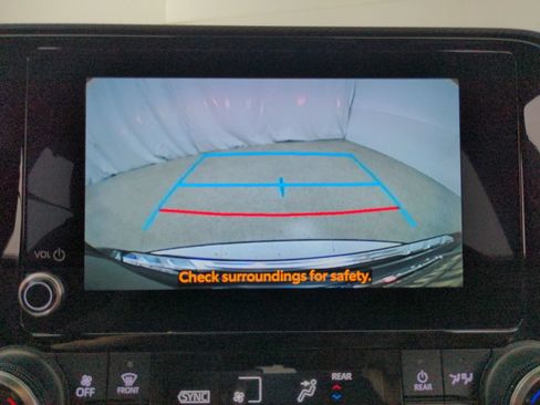 Used 2023 Toyota Highlander XSE AWD/4WD image 23