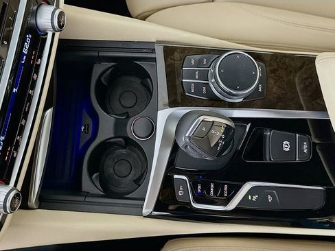 Used 2017 BMW 530i image 17