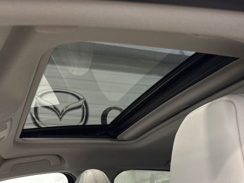 New 2025 MAZDA CX-5 AWD 2.5 S w/ Preferred Package image 7