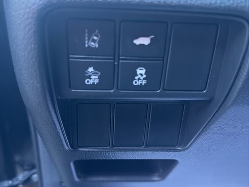 Used 2017 Honda CR-V EX-L image 16