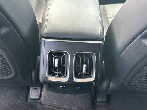 Used 2023 Kia Sorento S FWD image 14
