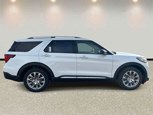 New 2026 Ford Explorer Platinum image 4