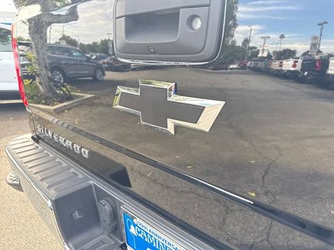 Certified 2018 Chevrolet Silverado 1500 LT w/ All Star Edition RWD image 32