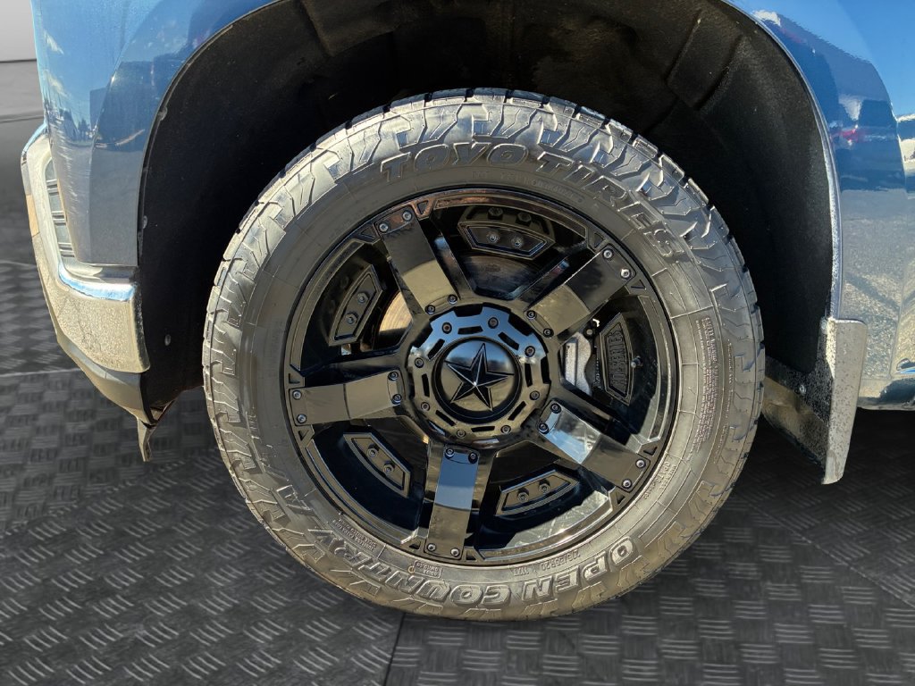 Used 2019 Chevrolet Silverado 1500 LT w/ All-Star Edition RWD image 21