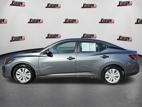 Used 2025 Nissan Sentra S image 8